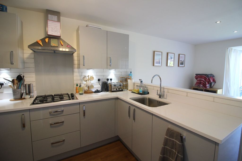 Property photo 3 of 20 Img_9415