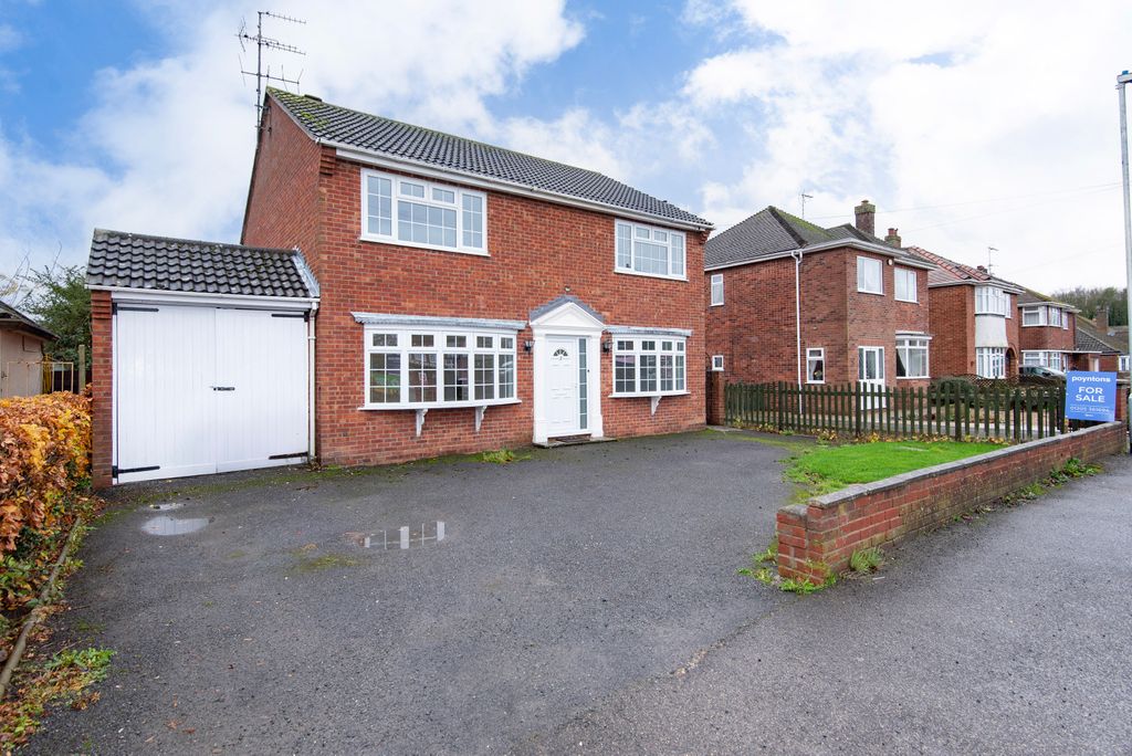 Property photo 1 of 22