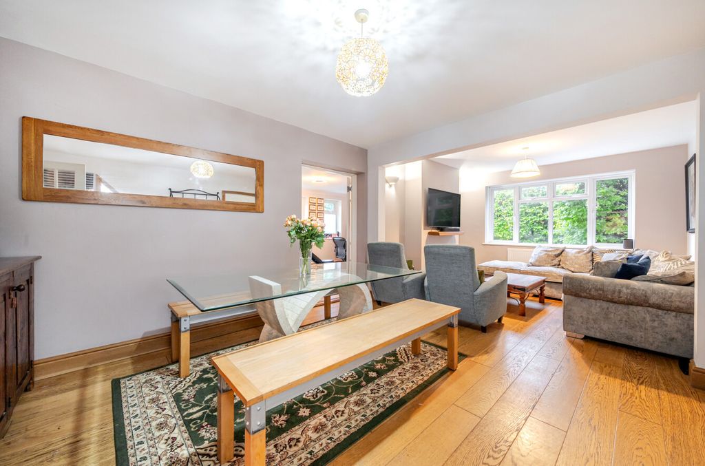 Property photo 3 of 12 1362154-3-68Df8Ac...