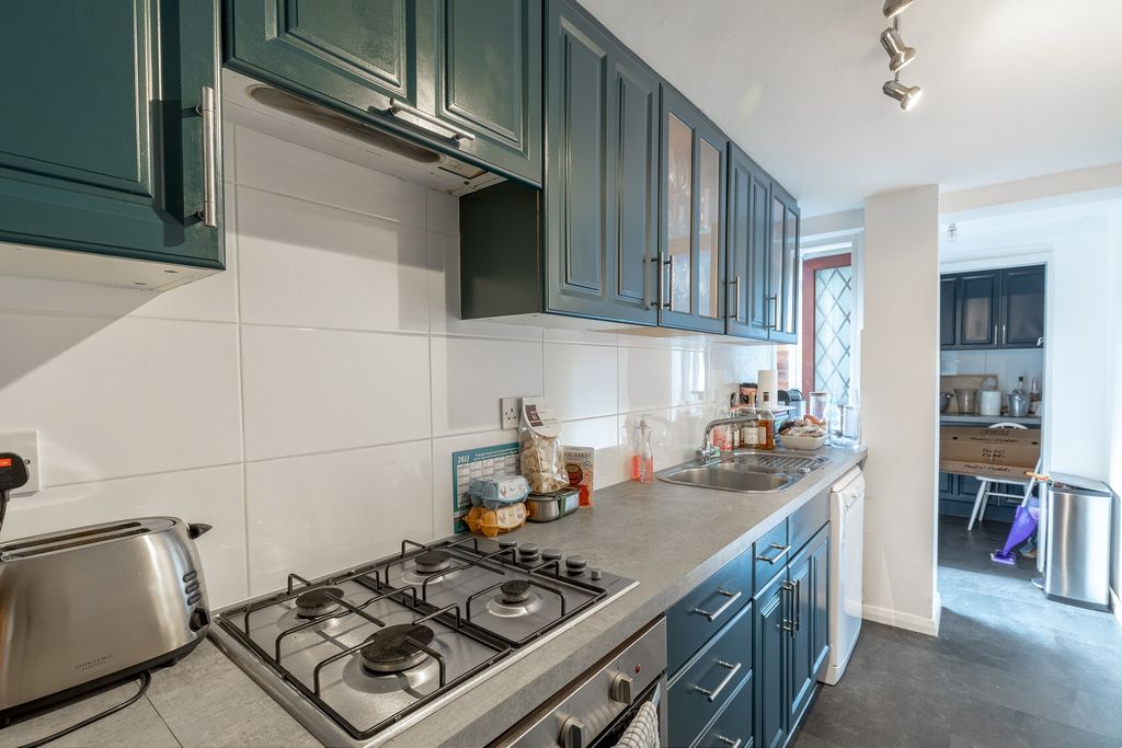 Property photo 2 of 11 Picture 2