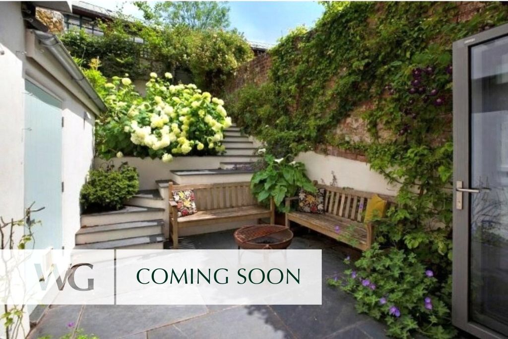 Property photo 1 of 3 Garden