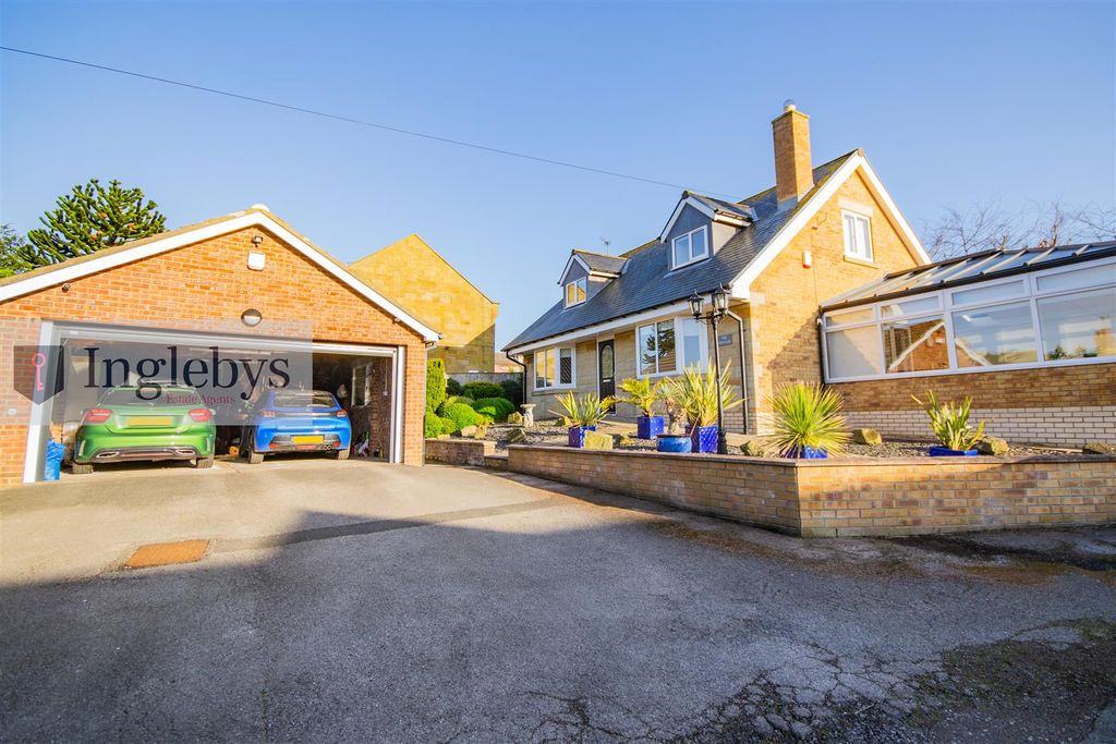 Property photo 1 of 49