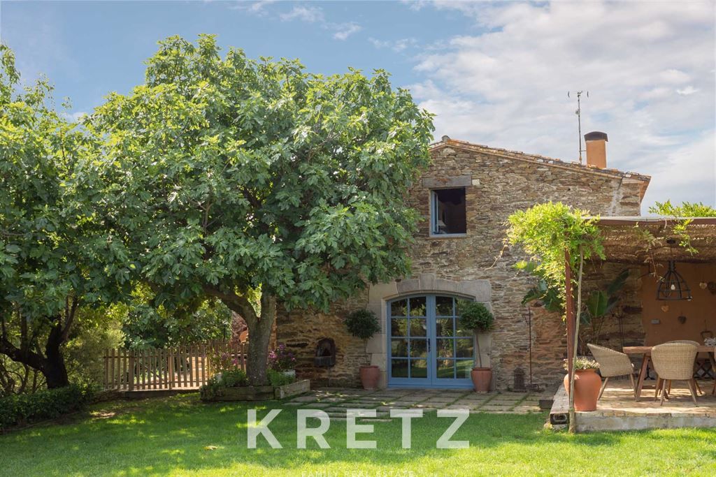 Property photo 2 of 30