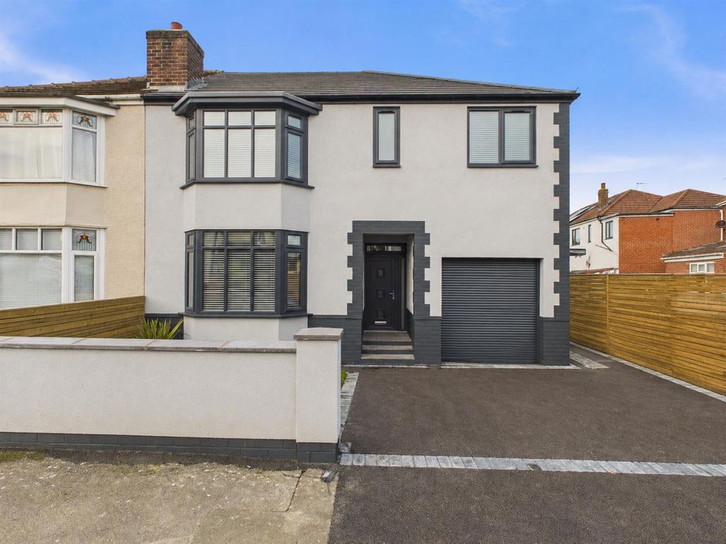 Property photo 1 of 18 Chatgpt Image Apr 27, 2026, 12_49_51 Pm.Png