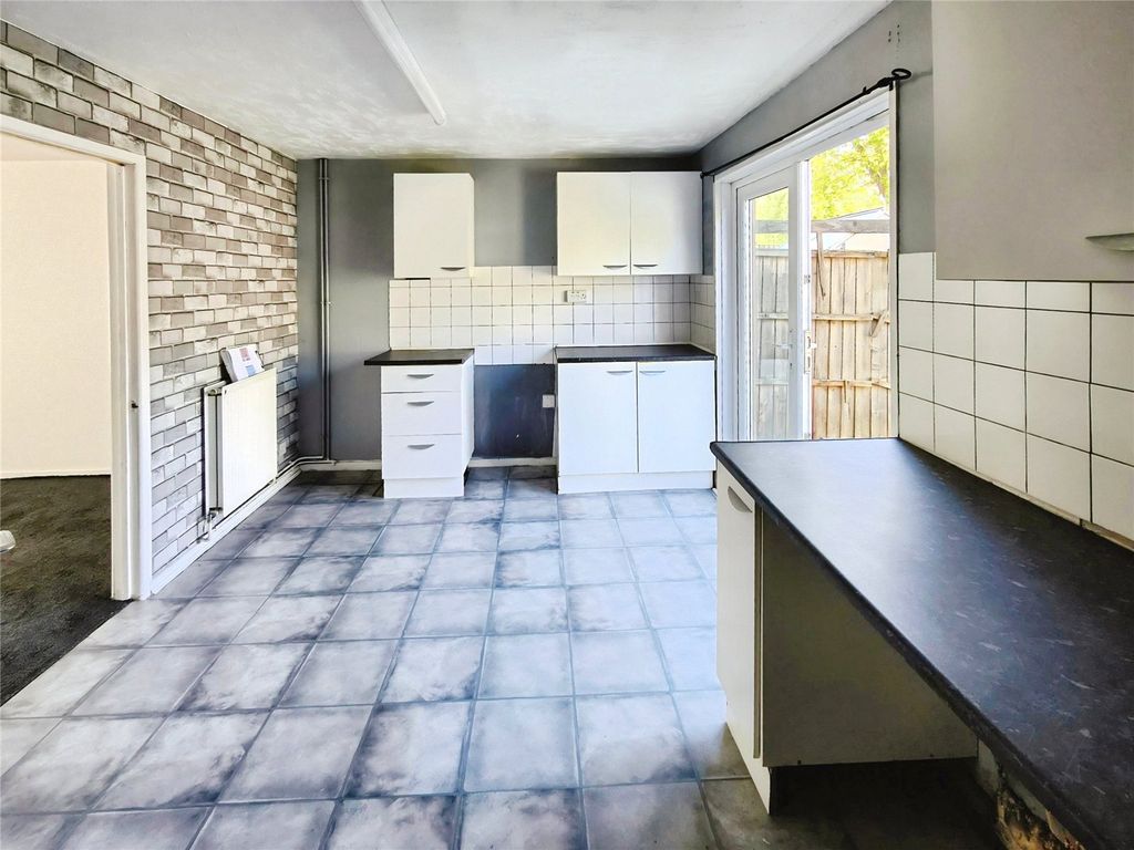 Property photo 3 of 10 Kitchen/Diner