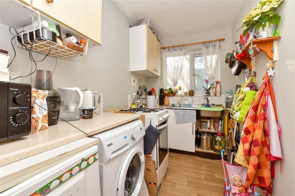 Property photo 2 of 12 Kitchen