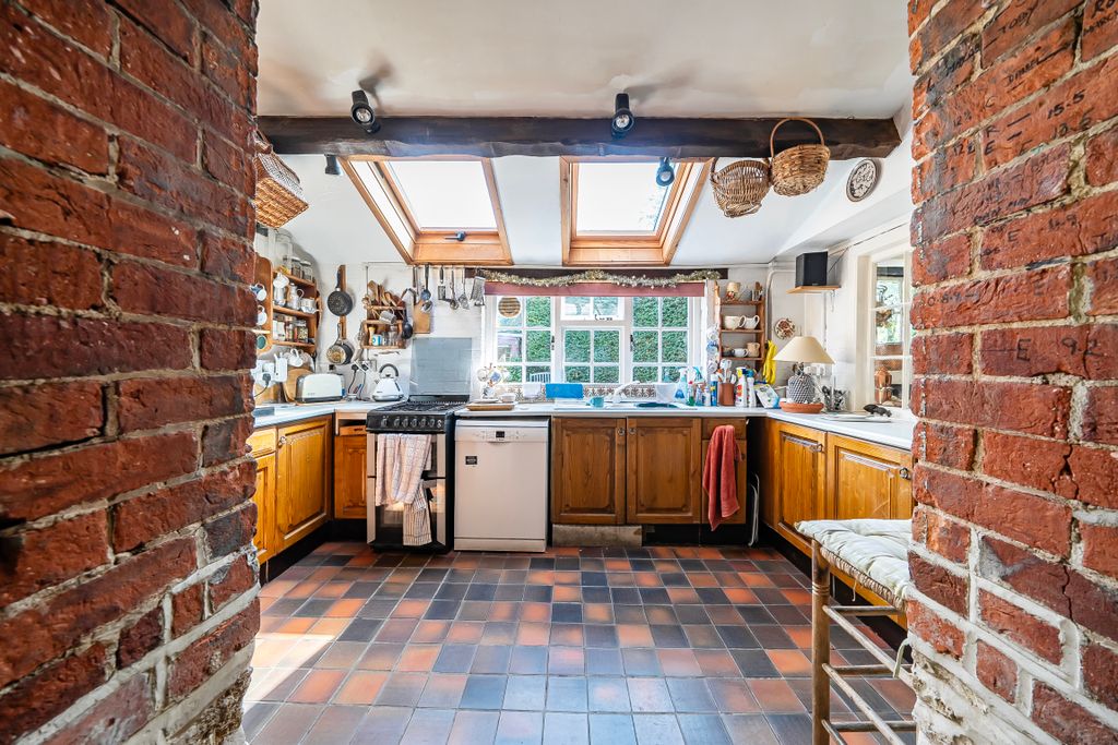 Property photo 3 of 29