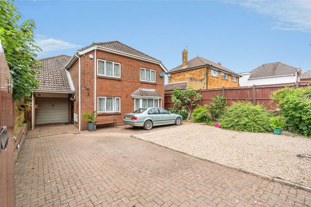 Property photo 1 of 24 Picture No. 22
