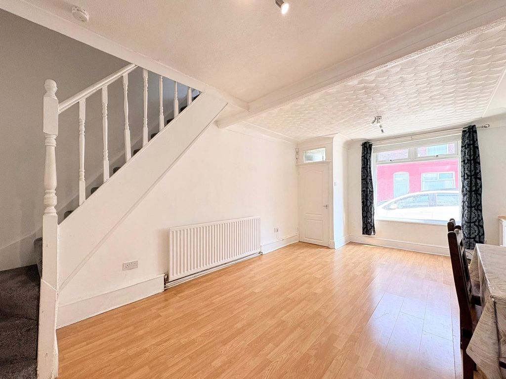 Property photo 2 of 6 Picture No. 05