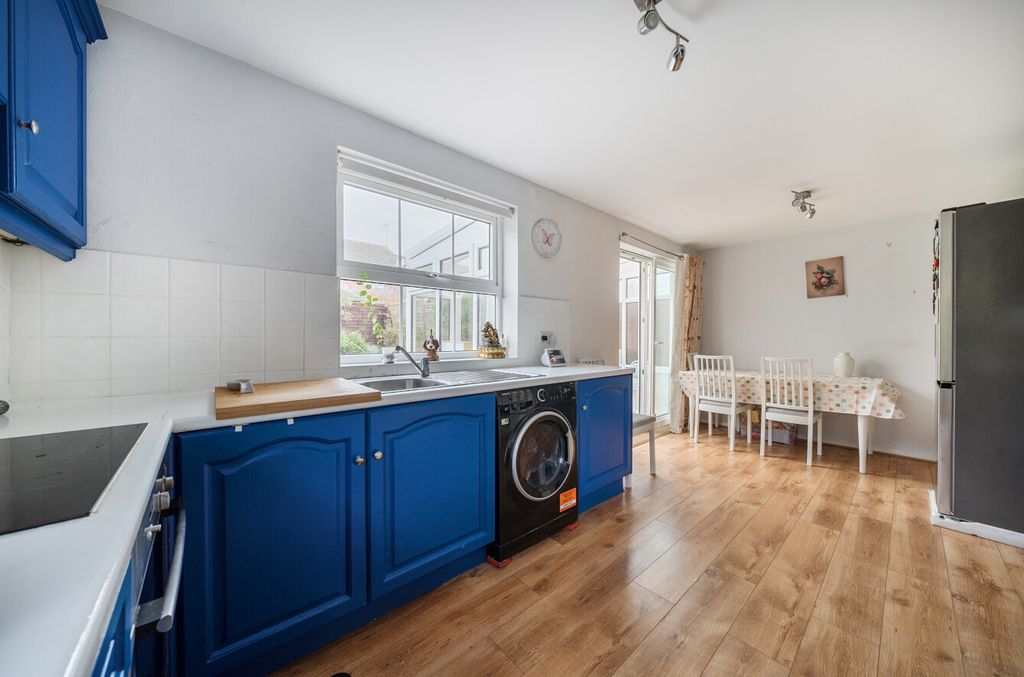 Property photo 2 of 15 1380156-3-691F6c4...