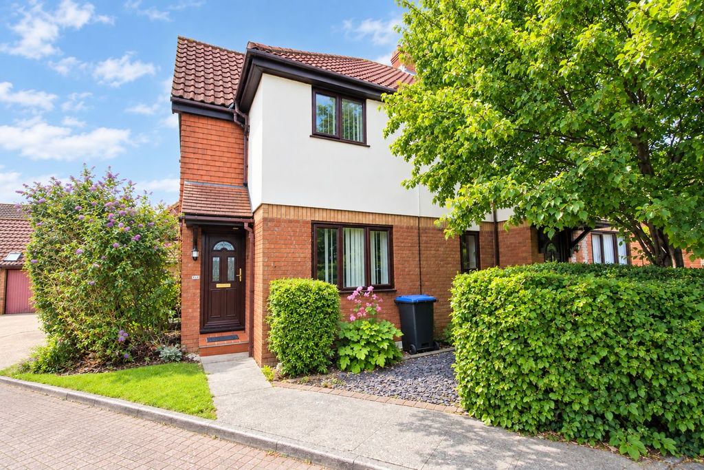 Property photo 1 of 11