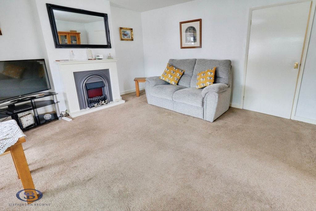 Property photo 3 of 26 Pbox-Img.Jpg