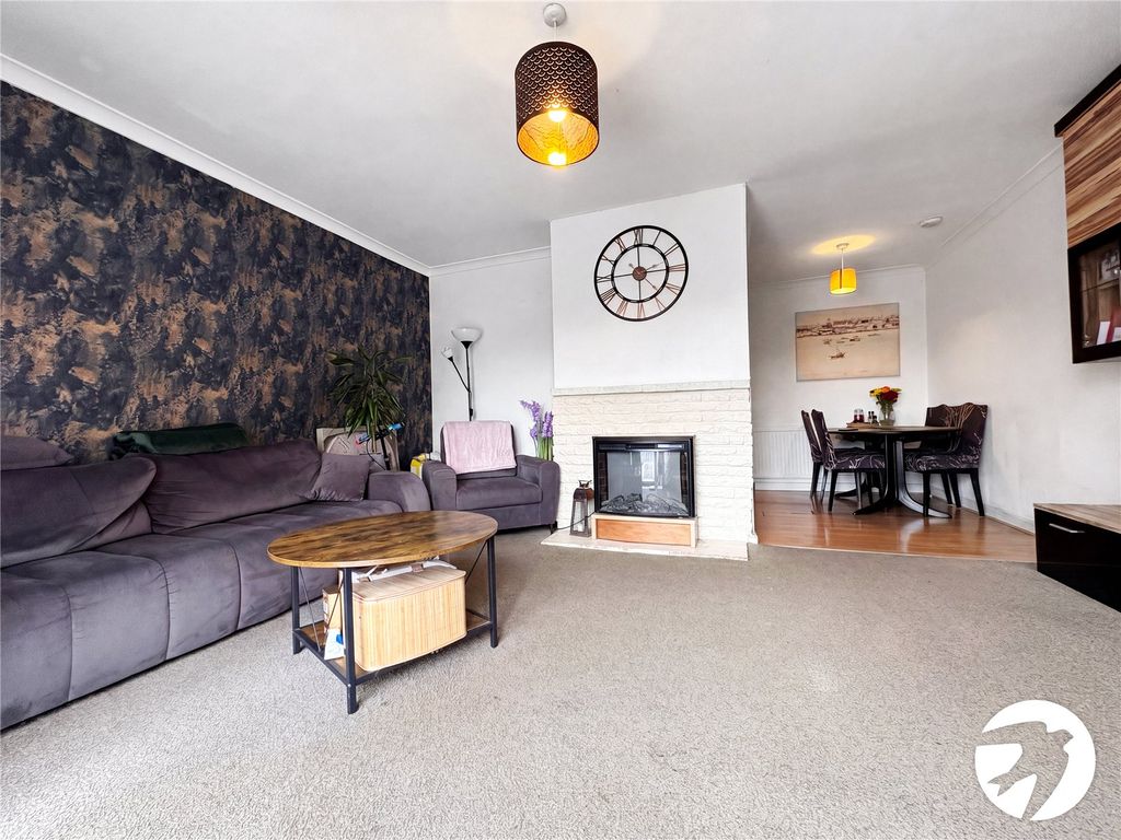 Property photo 3 of 14 Picture No. 09