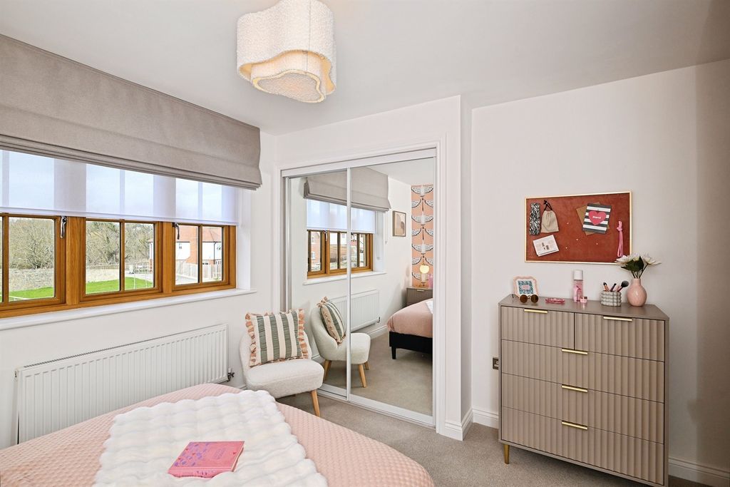 Additional image 12 of 5 bed detached house for saleRoundwell Park, Bearsted, Maidstone ME14