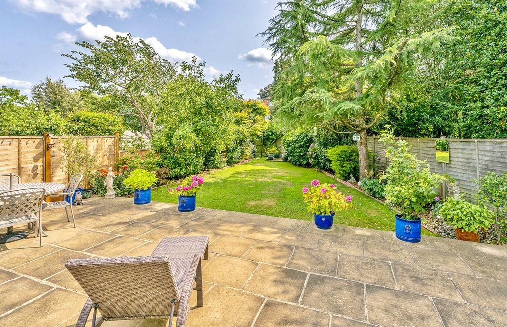 Property photo 3 of 31 Picture No. 22