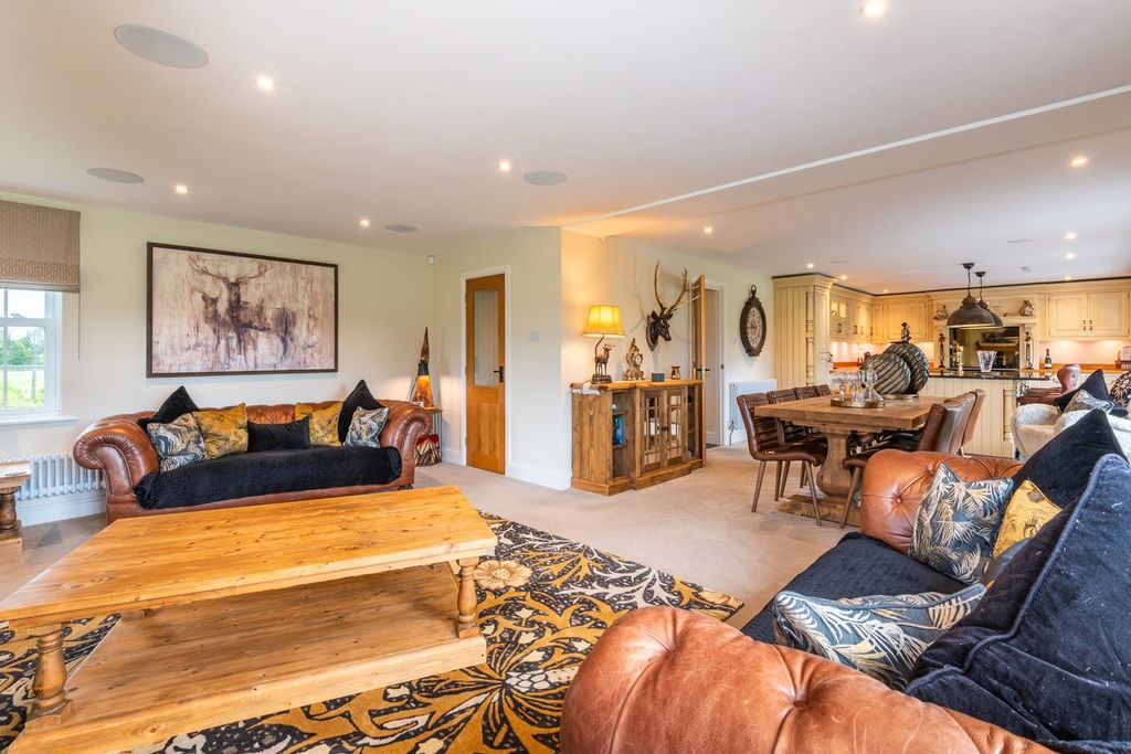 Property photo 3 of 31 Open Plan Lounge/Dining/Kitchen