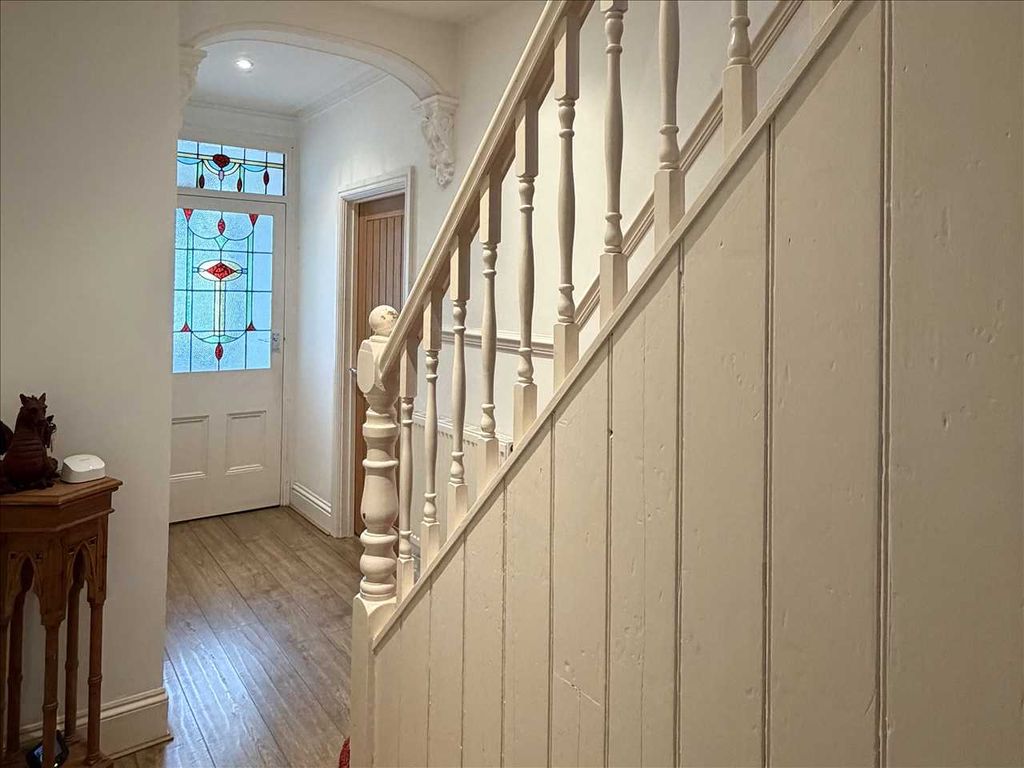 Property photo 3 of 30 Reception Hall :