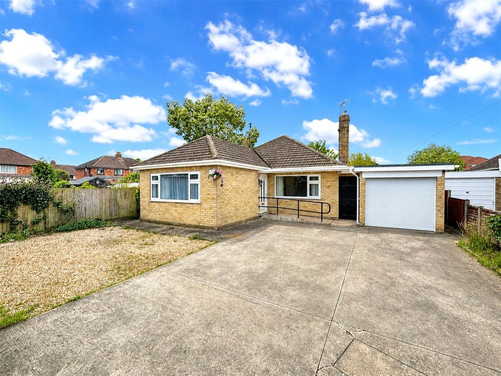 Property photo 1 of 10 Picture No. 02