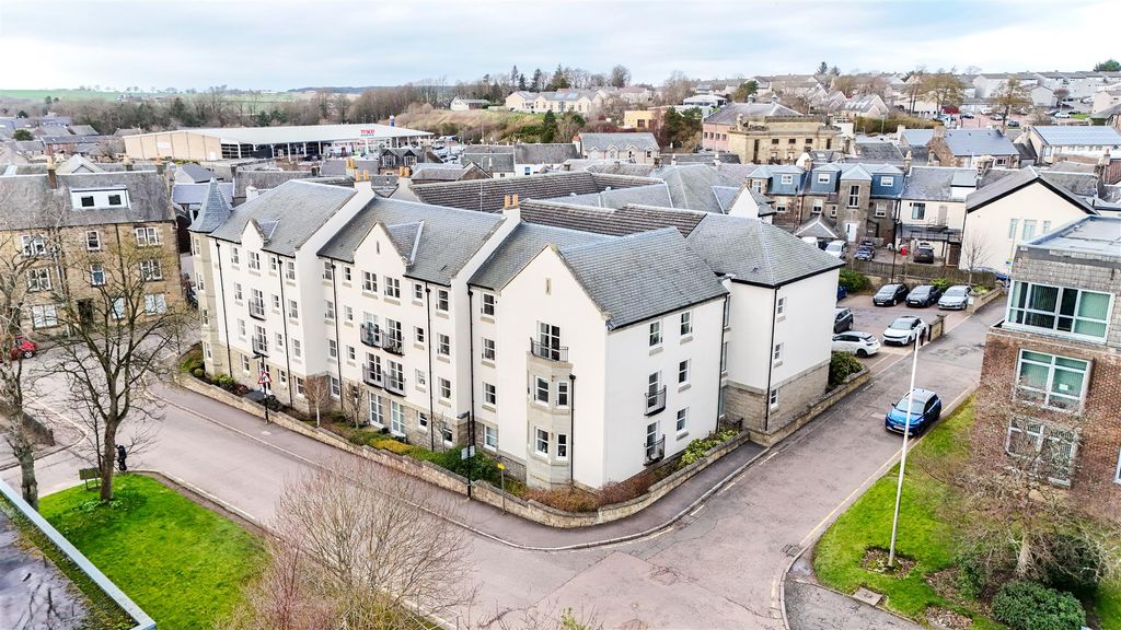 Property photo 1 of 24 External