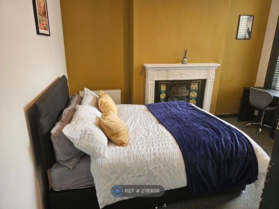 Property photo 2 of 9