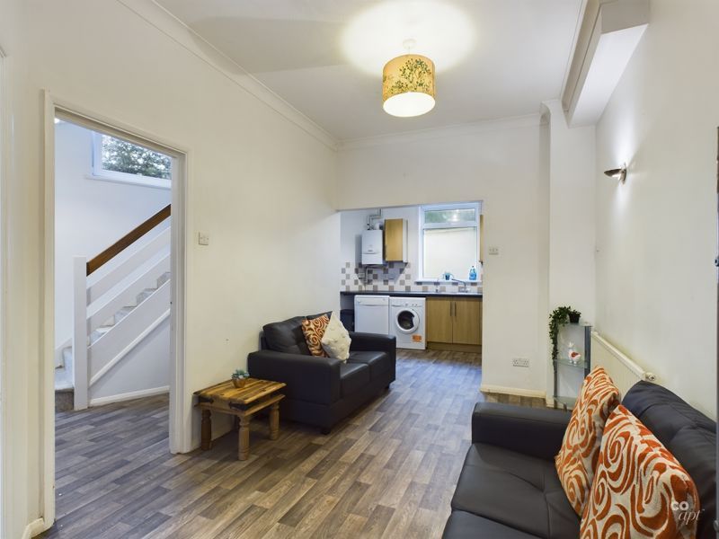 Property photo 2 of 9 Photo 9