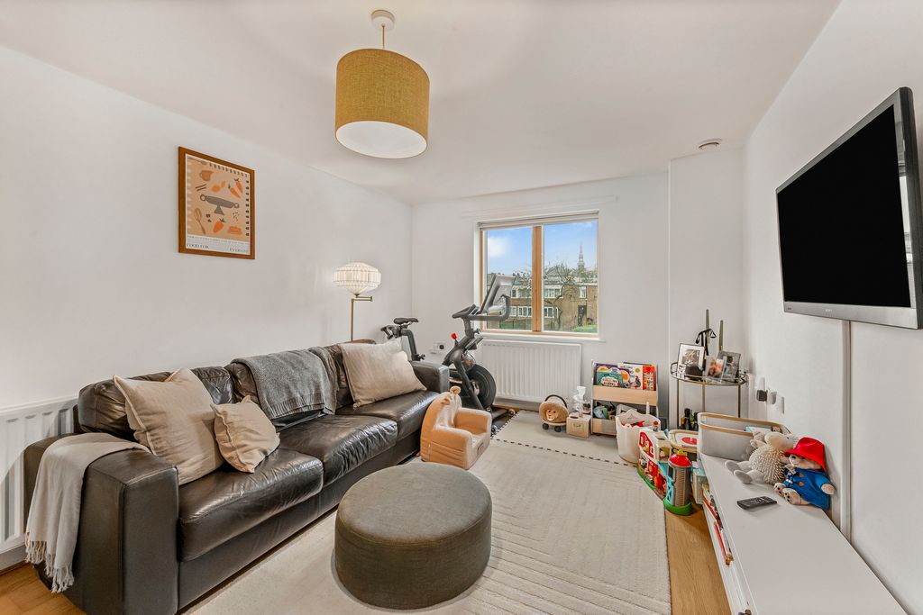 Property photo 3 of 10 Picture No. 32