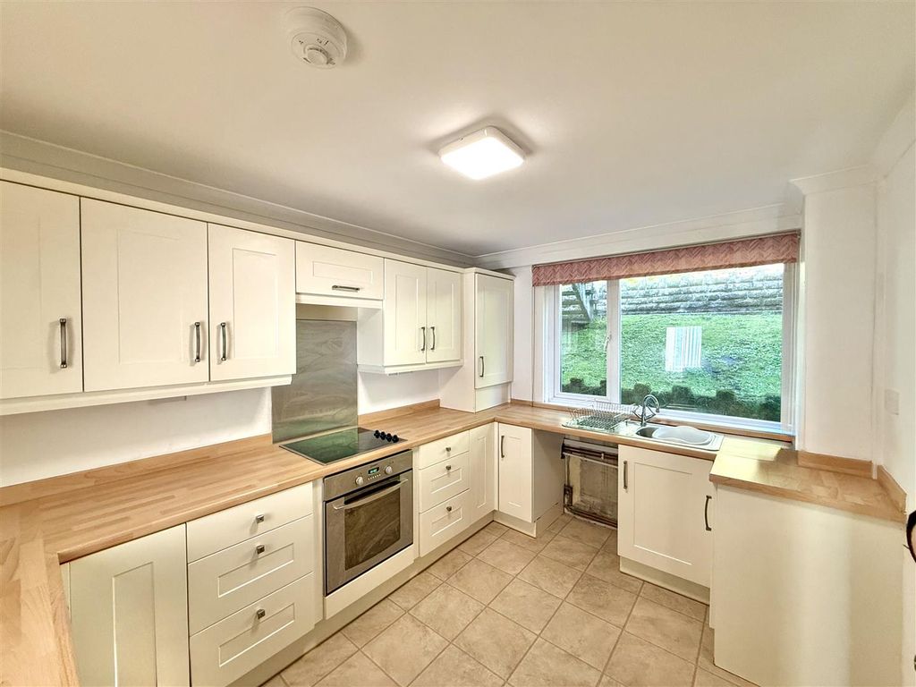 Property photo 2 of 14 Img_4126.Jpeg