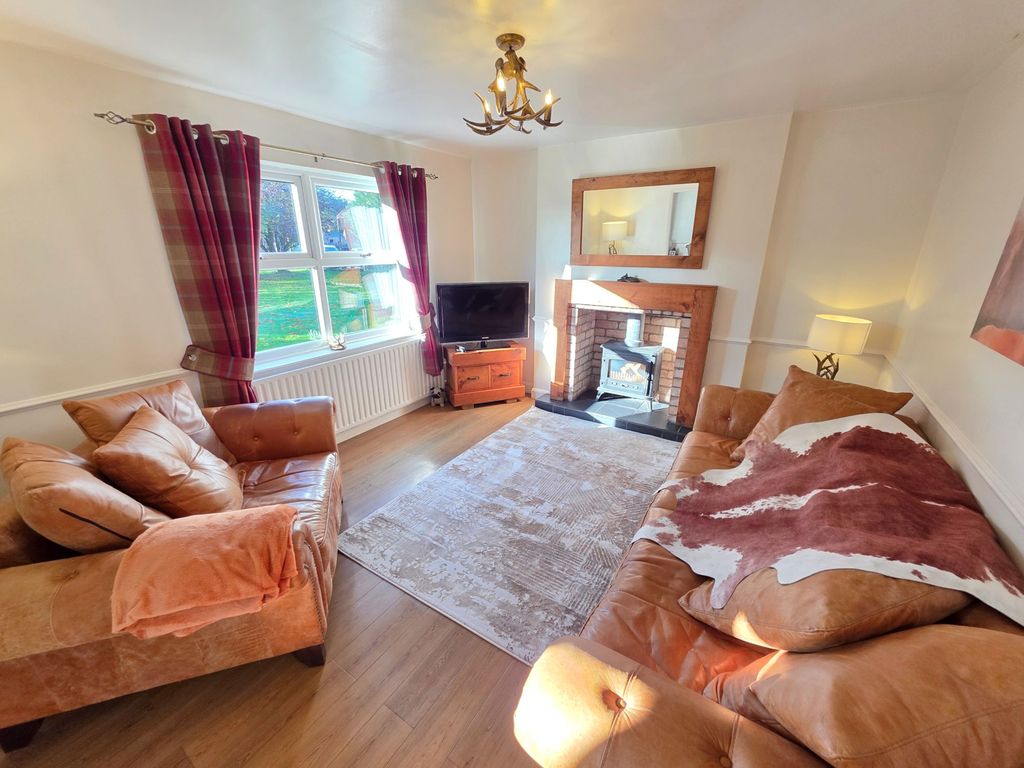 Property photo 3 of 26