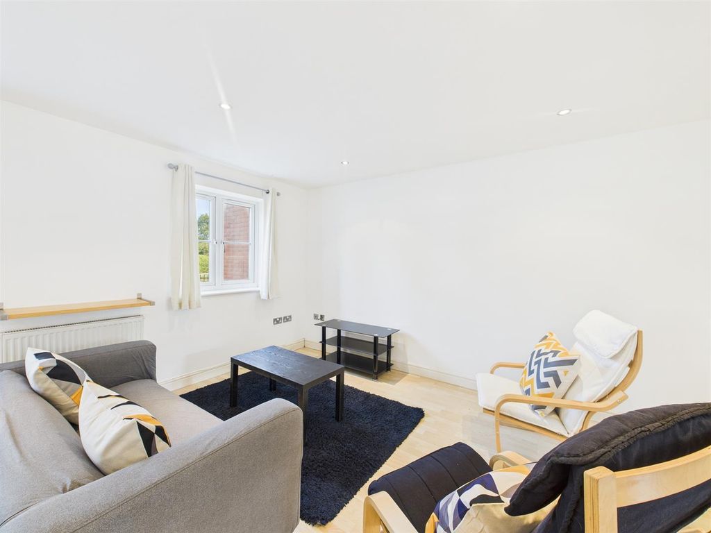 Property photo 2 of 6 Cam04063G0-Pr0117-Still005.Jpg