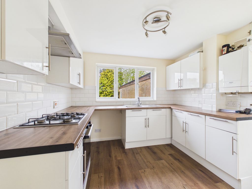 Property photo 3 of 12 Gallery