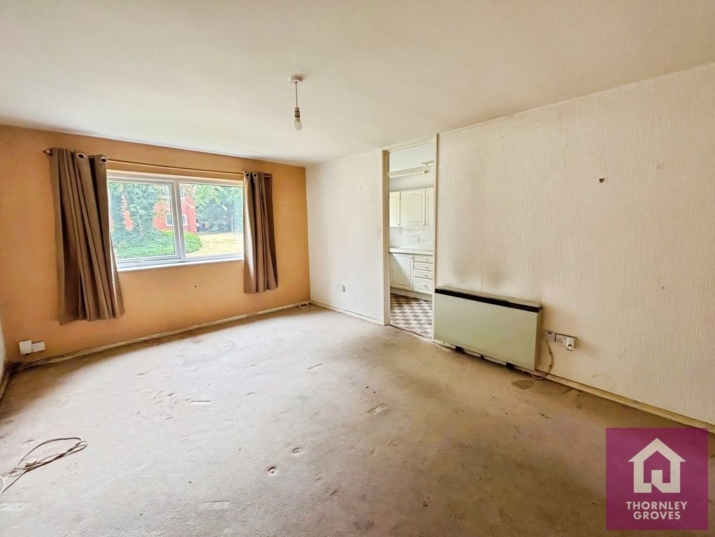 Property photo 3 of 9 Pbox-Img.Jpg