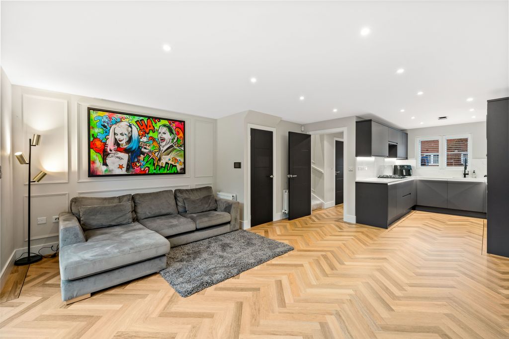 Property photo 1 of 14 Image (16).Jpg