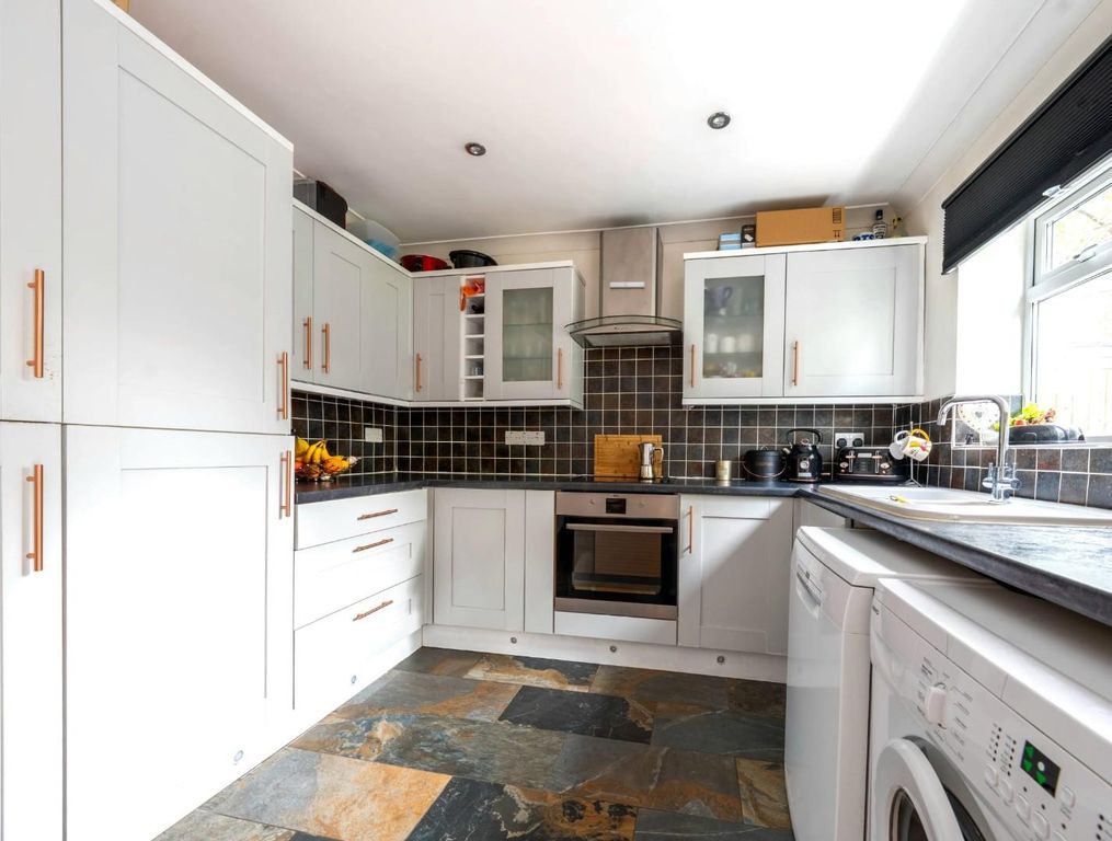 Property photo 3 of 25 Img-20251102-Wa0012.Jpg