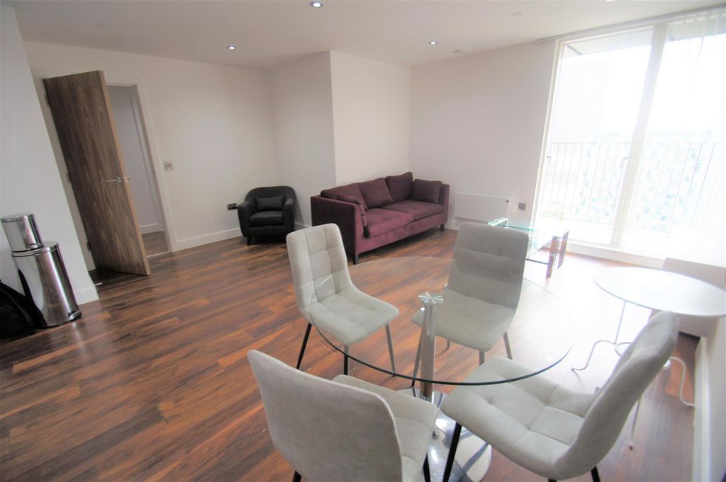 Property photo 2 of 19