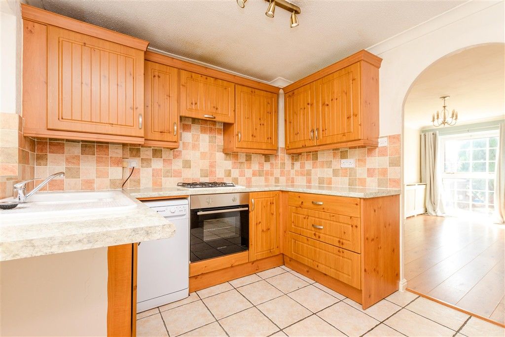 Property photo 1 of 8 Kitchen/ Breakfast Room