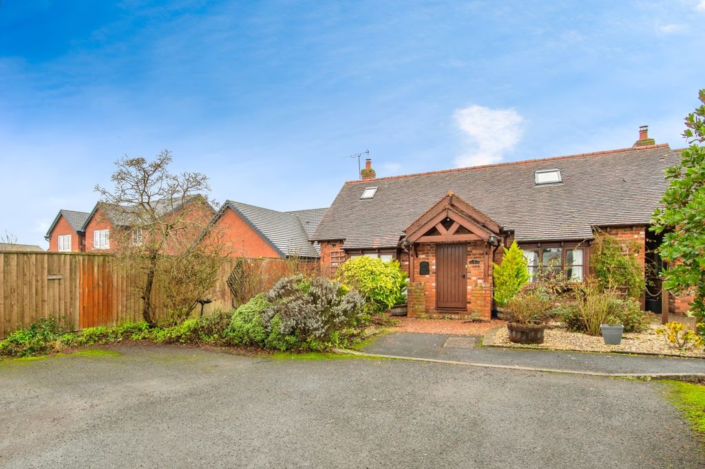 Property photo 1 of 15 Front