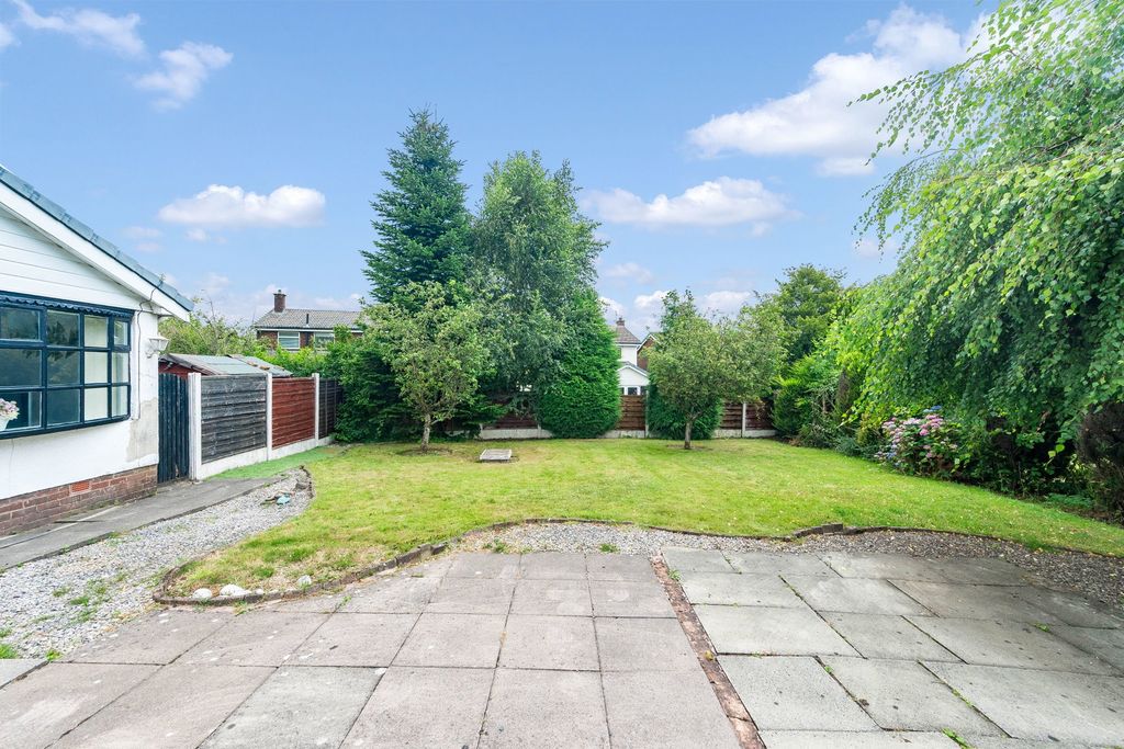Property photo 3 of 28