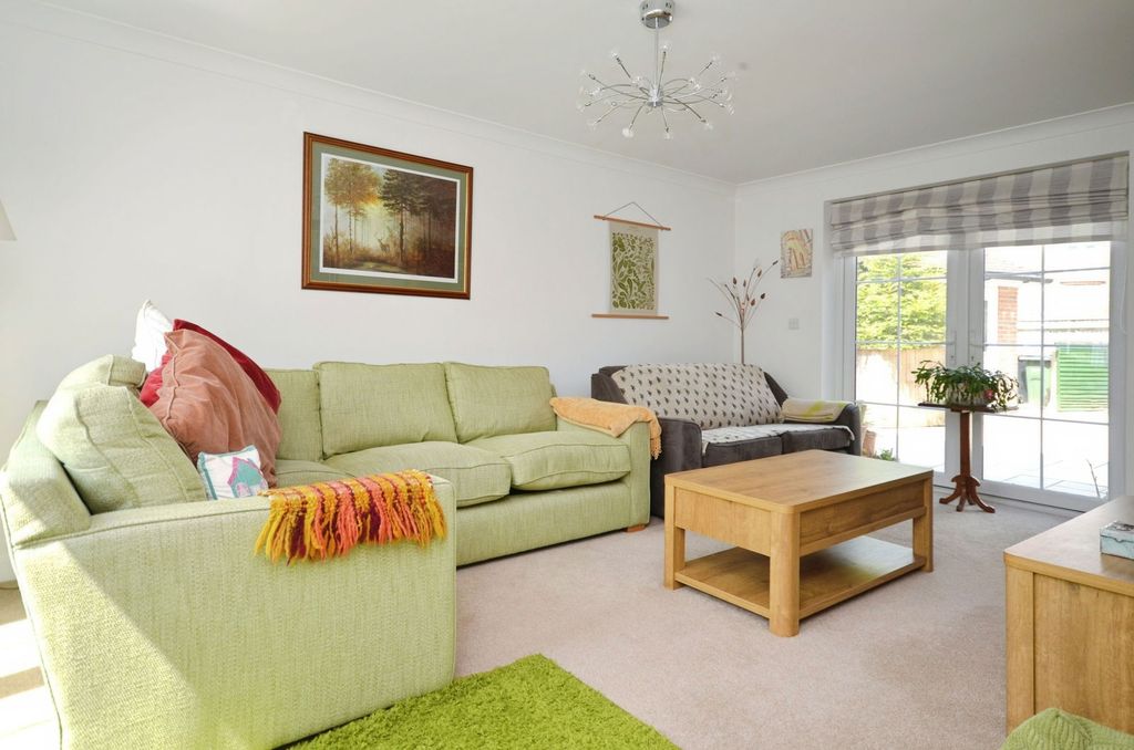 Property photo 3 of 22