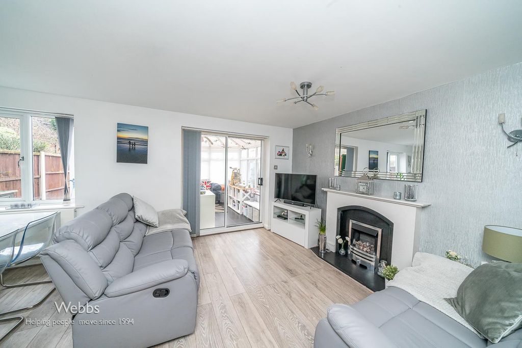 Property photo 2 of 41 Â©Webbsâ© (91 Of 153).Jpg