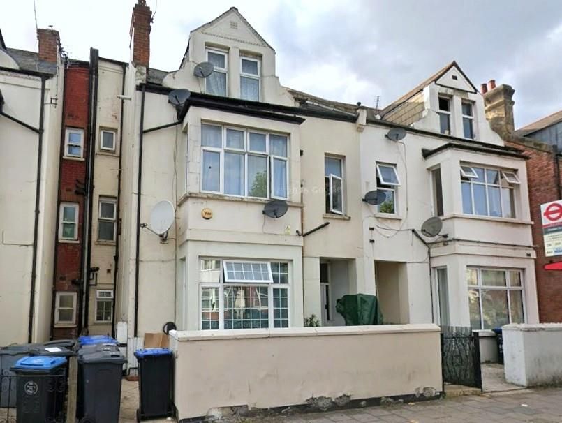 Property photo 2 of 6 Exterior