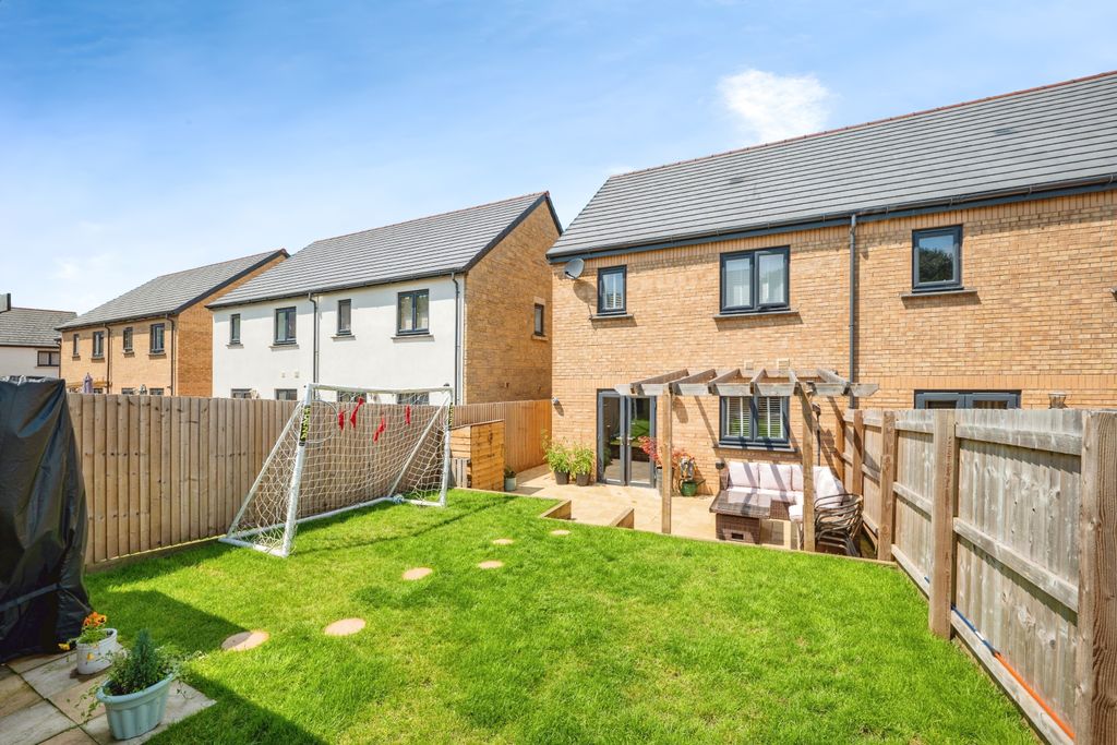 Property photo 1 of 17 Photography