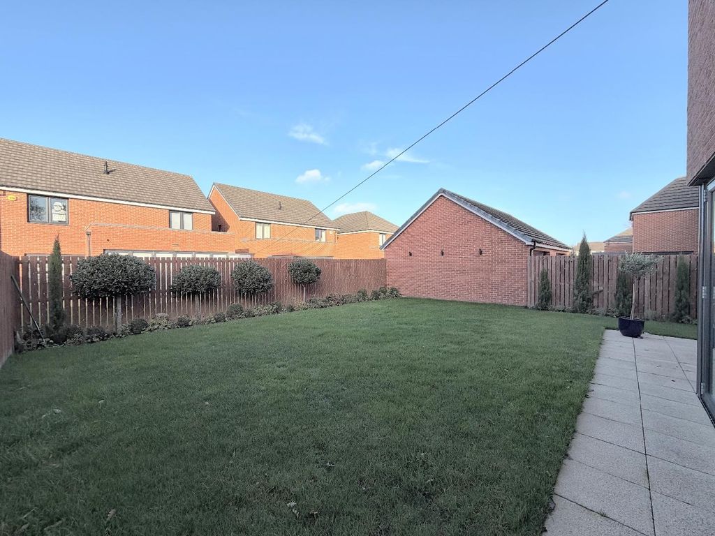 Additional image 12 of 4 bed detached house for saleStewart Park Avenue, Middlesbrough TS4