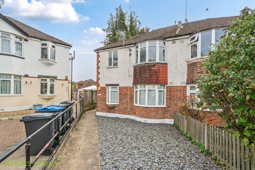 Property photo 1 of 12 5d1Dcf51-684B-41A...