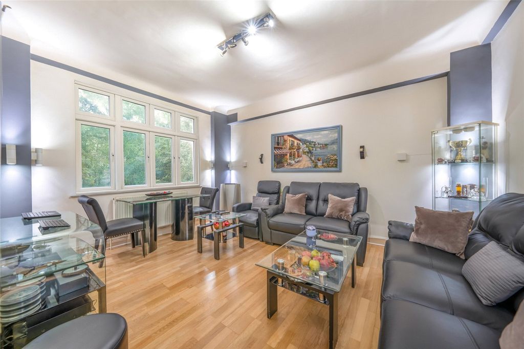 Property photo 3 of 13 Picture No. 16