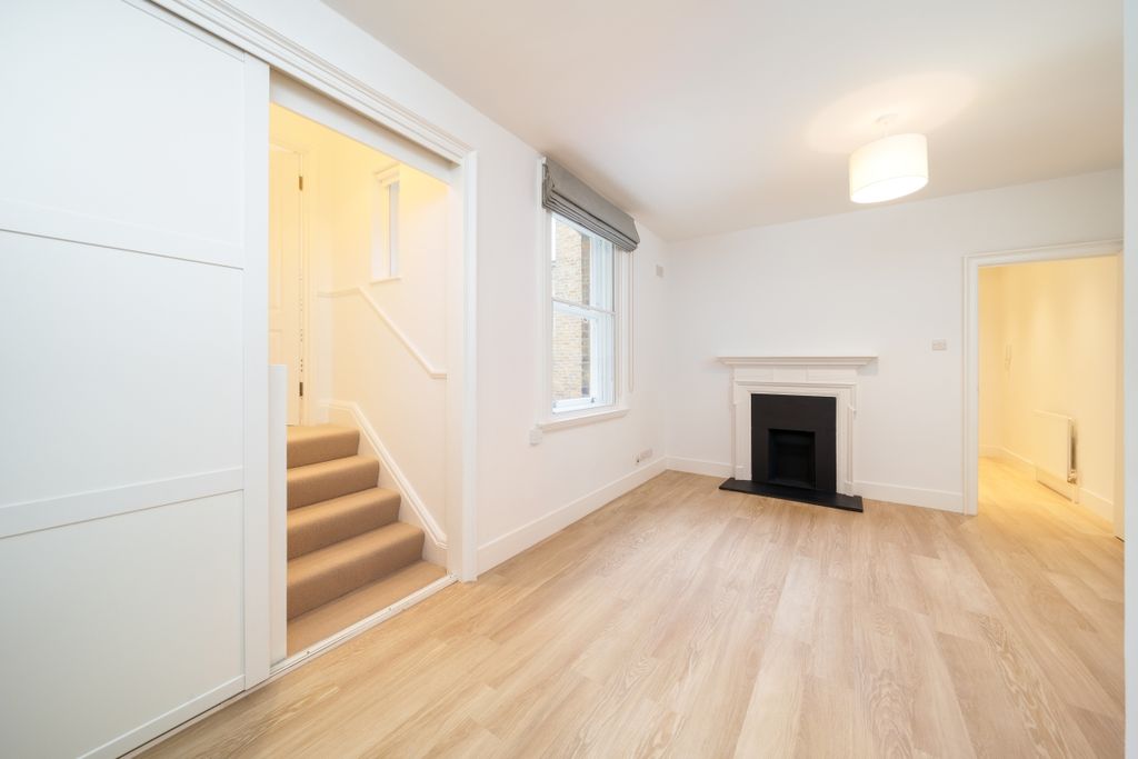 Property photo 3 of 7 Hans