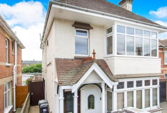 Property photo 1 of 12