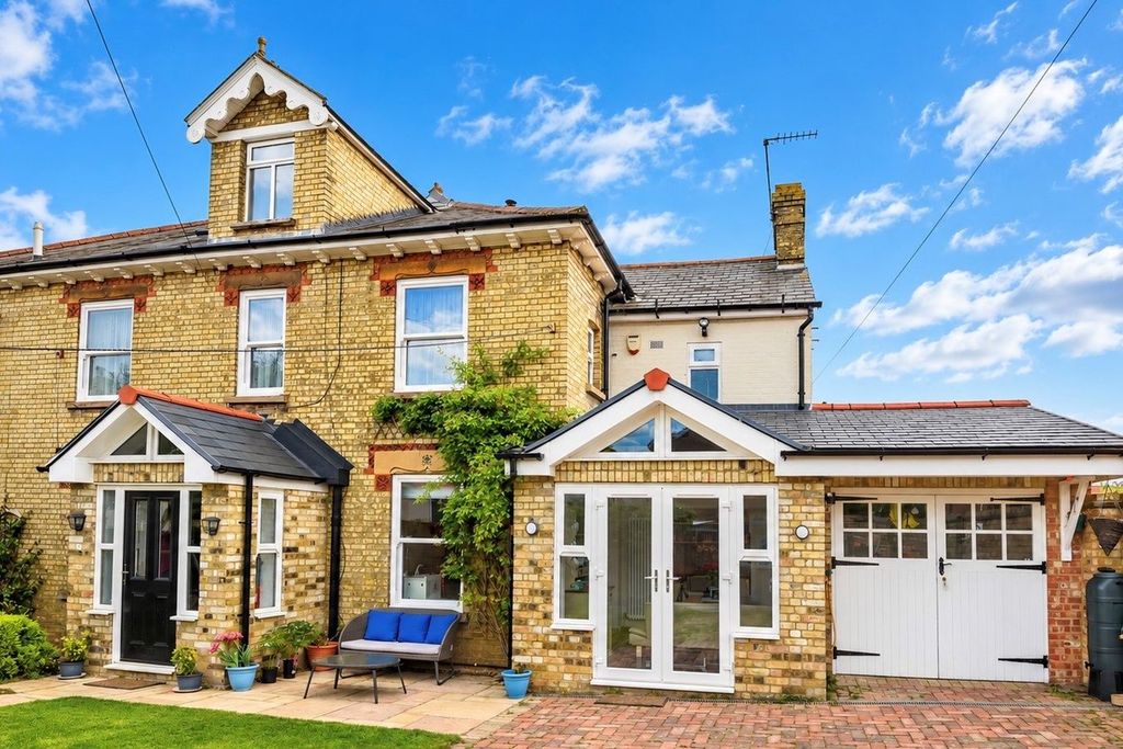 Property photo 1 of 19