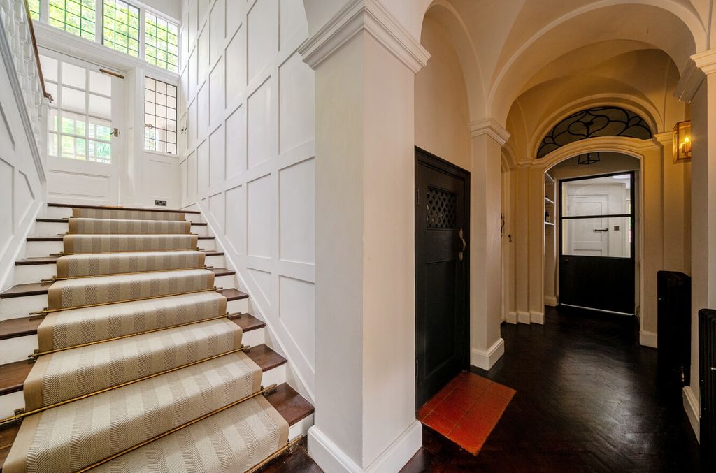 Property photo 2 of 69 1480133-42-6A32dc...
