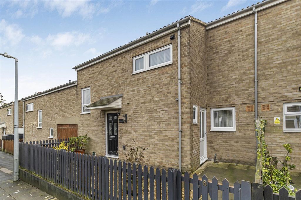 Property photo 1 of 13 16_73371.Jpg