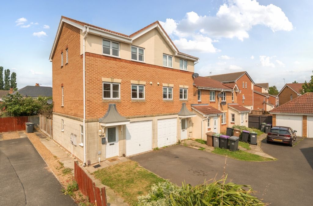 Property photo 1 of 21 1304728-4-6840179A0Fd31-Arw